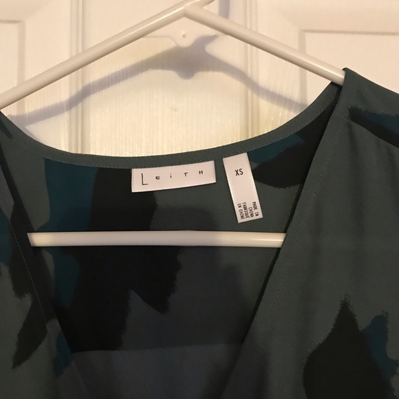 LEITH - Picture 2 of 5